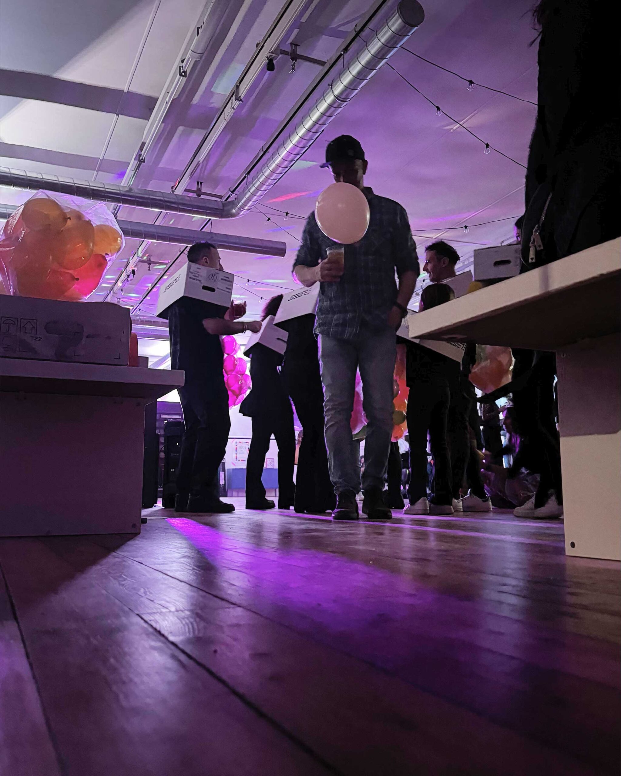 Postazione bar brandizzata Area Saideno durante un evento privato.